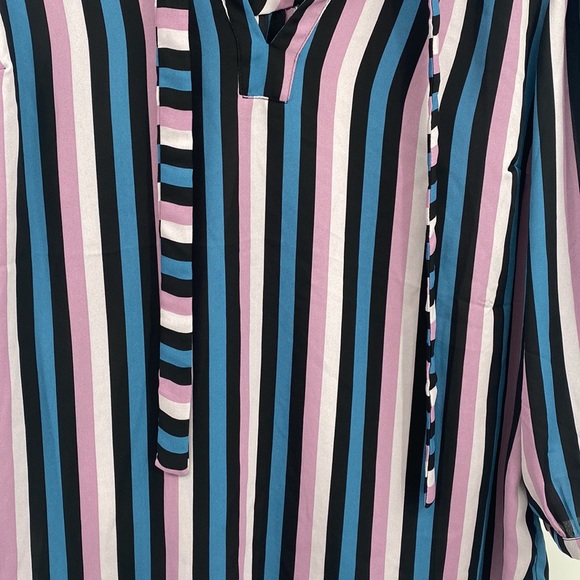 Torrid Georgette Bow Tie Blouse Size 1 / 1X equivalent - Picture 8 of 10